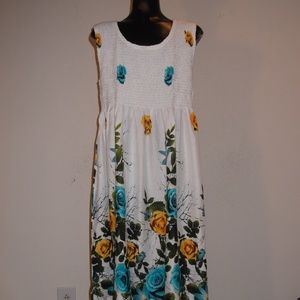 Art To Wear Indonesian White Dress With Beautiful